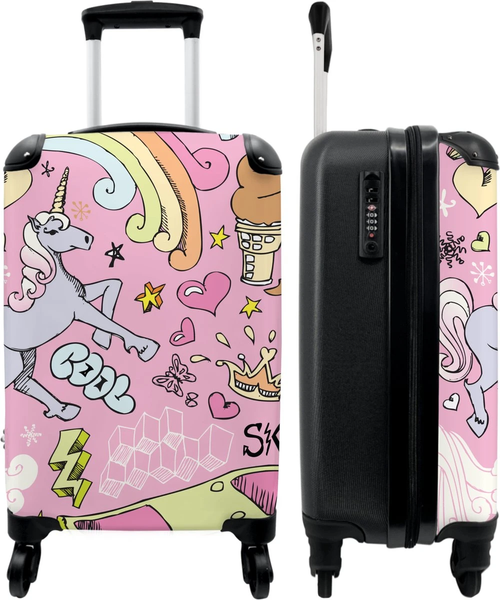 NoBoringSuitcases.com® Koffer - Roze - Eenhoorn - Skateboard - Tekening - Past binnen 55x40x20 cm en 55x35x25 cm - Handbagage - Trolley - Fotokoffer - Cabin Size - Print NoBoringSuitcases.com® Koffer - Roze - Eenhoorn - Skateboard - Tekening - Past Binnen 55x40x20 Cm En 55x35x25 Cm - Handbagage - Trolley - Fotokoffer - Cabin Size - Print -Optimaal Reisopslag Winkel 1000x1200 1
