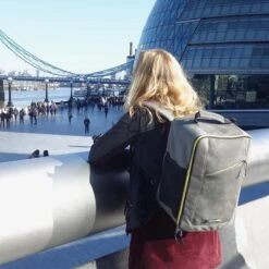 CabinMax Manhatten – Handbagage 20L – Rugzak – Schooltas - 40x20x25 Cm – Compact Reistas – Lichtgewicht – Grijs/Geel 5 CabinMax Manhatten – Handbagage 20L – Rugzak – Schooltas - 40x20x25 Cm – Compact Reistas – Lichtgewicht – Grijs/Geel -Optimaal Reisopslag Winkel 1200x1200 1168