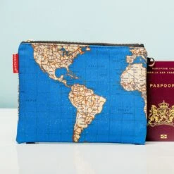 KIKKERLAND Reistas Wereldkaart L - Reistas Met Rits - Koffer Organiser - Vakantie -Optimaal Reisopslag Winkel 1200x1200 1260