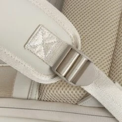 New Rebels® William - Rugtas - Beige - Waterafstotend - 28x15x43cm - Rugzak / Backpack 8 New Rebels® William - Rugtas - Beige - Waterafstotend - 28x15x43cm - Rugzak / Backpack -Optimaal Reisopslag Winkel 1200x1200 1335