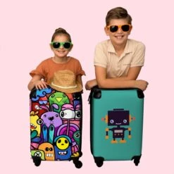 NoBoringSuitcases.com® Koffer - Monster - Bloemen - Regenboog - Design - Grappig - Past Binnen 55x40x20 Cm En 55x35x25 Cm - Handbagage - Trolley - Fotokoffer - Cabin Size - Print -Optimaal Reisopslag Winkel 1200x1200 150