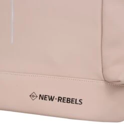 New Rebels® William - Rugtas - Roze - Waterafstotend - 15.6151413121087 - 28x15x43cm - Rugzak / Backpack -Optimaal Reisopslag Winkel 1200x1200 1563