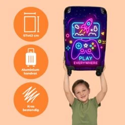NoBoringSuitcases.com® Koffer Groot - Gaming - Console - Neon - Jongens - Trolley Koffer Met TSA-slot - Met Wielen - 90 Liter - Reiskoffer - 66 Cm -Optimaal Reisopslag Winkel 1200x1200 625