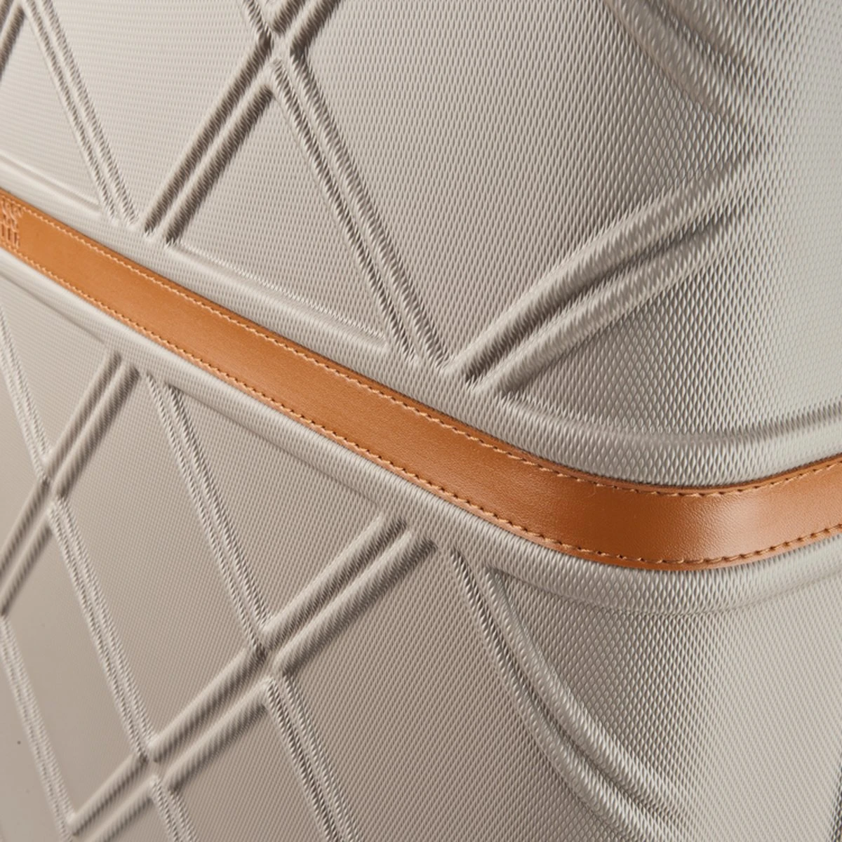 Princess Traveller Whistler - Reiskoffer - Cappuccino - Large - 76cm Princess Traveller Whistler - Reiskoffer - Cappuccino - Large - 76cm -Optimaal Reisopslag Winkel 1200x1200 743