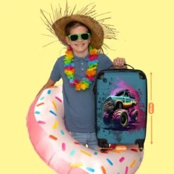 NoBoringSuitcases.com® Koffer Groot - Monstertruck - Verf - Graffiti - Roze - Neon - Trolley Koffer Met TSA-slot - Met Wielen - 90 Liter - Reiskoffer - 66 Cm -Optimaal Reisopslag Winkel 1200x1200 923