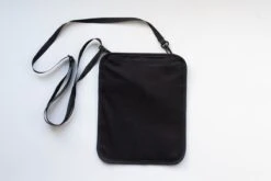 Groene Berg Nektasje - Reistas - Paspoorthouder Met RFID Blokkering - Reisportemonnee - Zwart -Optimaal Reisopslag Winkel 1200x800 67