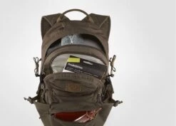 Fjallraven Fjällräven Lappland Hike 15 Liter - Dark Olive -Optimaal Reisopslag Winkel 1200x861