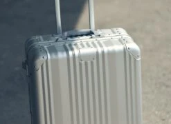 Aluminium Handbagage Koffer Mozzel Darrow - Reiskoffer Met Wielen - 51cm - Harde Koffer - Zilver -Optimaal Reisopslag Winkel 1200x874