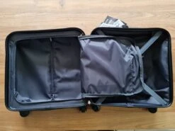 Trolley - Reiskoffer - Princess Traveller Valencia ABS Black -Optimaal Reisopslag Winkel 1200x899