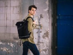 Daniel Ray Highlands Rolltop Laptop Rugzak Waterproof - 15,6 Inch - Rood -Optimaal Reisopslag Winkel 1200x900 8