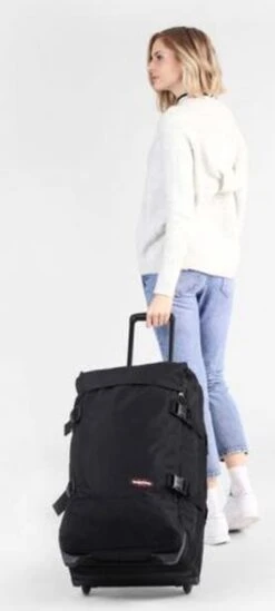 Eastpak TRANVERZ M Reiskoffer (67 X 35.5 X 30 Cm) - Black -Optimaal Reisopslag Winkel 540x1200 4