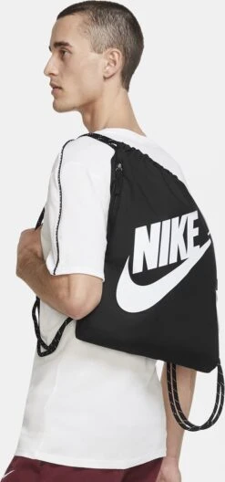 Nike Rugzak 13 Liter - Zwart -Optimaal Reisopslag Winkel 561x1200 5