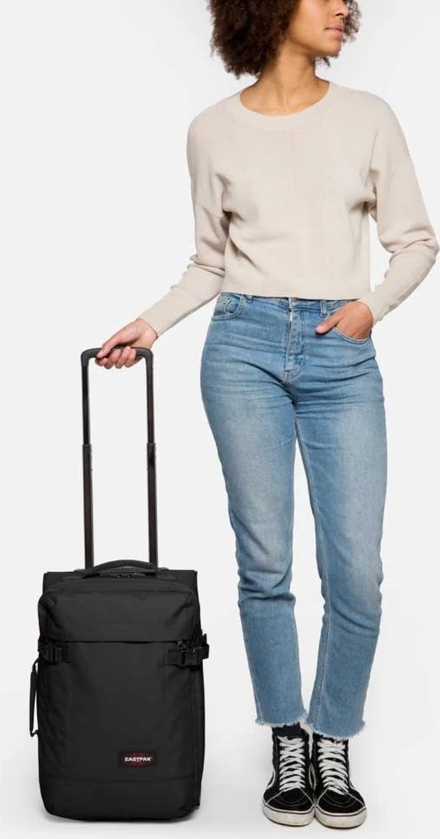 Eastpak TRANVERZ XS Reiskoffer, Handbagage (48 x 32 x 21 cm) - Black Eastpak TRANVERZ XS Reiskoffer, Handbagage (48 X 32 X 21 Cm) - Black -Optimaal Reisopslag Winkel 630x1200 3