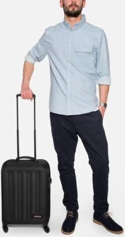 Eastpak TRANZSHELL S Reiskoffer (54 X 39 X 20 Cm) - Black 19 Eastpak TRANZSHELL S Reiskoffer (54 X 39 X 20 Cm) - Black -Optimaal Reisopslag Winkel 631x1200 1