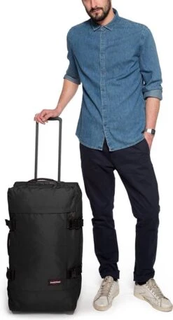 Eastpak TRANVERZ M Reiskoffer (67 X 35.5 X 30 Cm) - Black -Optimaal Reisopslag Winkel 649x1200 3