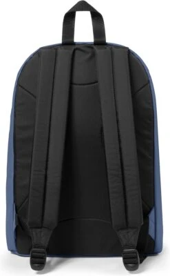 Eastpak OUT OF OFFICE Rugzak, 27 Liter, 13.3 Inch Laptopvak - Powder Pilot -Optimaal Reisopslag Winkel 741x1200 4