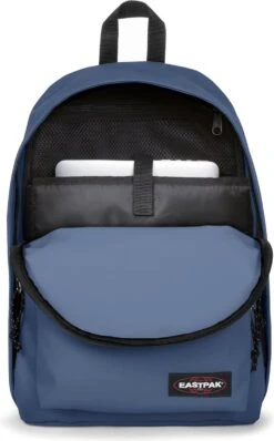 Eastpak OUT OF OFFICE Rugzak, 27 Liter, 13.3 Inch Laptopvak - Powder Pilot -Optimaal Reisopslag Winkel 745x1200 2