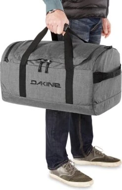 Dakine Eq Duffle 50L Reistas - Black -Optimaal Reisopslag Winkel 767x1200 5
