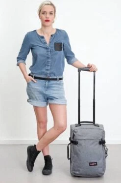 Eastpak TRANVERZ XS Reiskoffer, Handbagage (48 X 32 X 21 Cm) - Black 7 Eastpak TRANVERZ XS Reiskoffer, Handbagage (48 X 32 X 21 Cm) - Black -Optimaal Reisopslag Winkel 797x1200 1