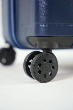 ©TROLLEYZ - Amsterdam No.9 - Reiskoffer 78cm Met TSA Slot - Dubbele Wielen - 360° Spinners - 100% ABS - Reiskoffer In Ocean Blue 6 ©TROLLEYZ - Amsterdam No.9 - Reiskoffer 78cm Met TSA Slot - Dubbele Wielen - 360° Spinners - 100% ABS - Reiskoffer In Ocean Blue -Optimaal Reisopslag Winkel 801x1200 9