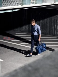 Reisenthel Mini Maxi Touringbag Reistas - Opvouwbaar - 40L - Dark Blue Donkerblauw 7 Reisenthel Mini Maxi Touringbag Reistas - Opvouwbaar - 40L - Dark Blue Donkerblauw -Optimaal Reisopslag Winkel 899x1200 2