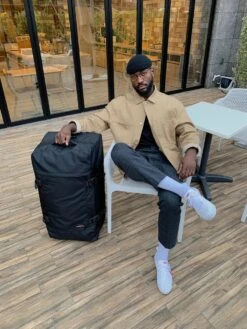 Eastpak TRANVERZ M Reiskoffer (67 X 35.5 X 30 Cm) - Black -Optimaal Reisopslag Winkel 900x1200 26