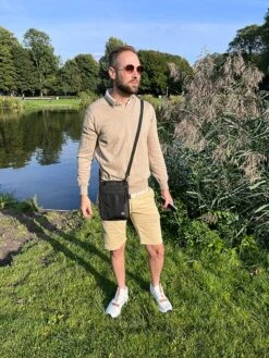 Groene Berg Nektasje - Reistas - Paspoorthouder Met RFID Blokkering - Reisportemonnee - Zwart -Optimaal Reisopslag Winkel 900x1200 28