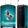 NoBoringSuitcases.com® Koffer - Koe - Ballet - Rok - Portret - Dieren - Trolley Op Wieltjes - Handbagagekoffer - Past Binnen 55x40x20 Cm En 55x35x25 Cm - Reiskoffer -Optimaal Reisopslag Winkel 978x1200 7